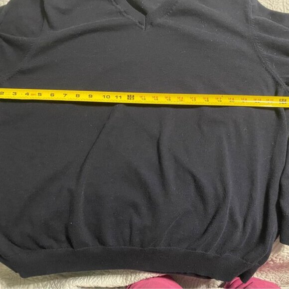 Eddie Bauer Navy Blue Pullover Sweater - Picture 3 of 5